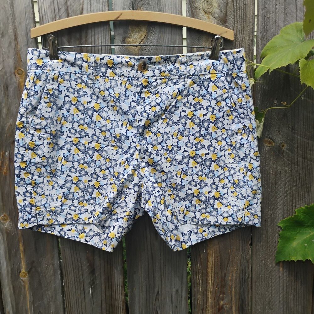 Old Navy Everyday Short Mid Rise Womens 10 Floral Print Blue Yellow Chino 5"